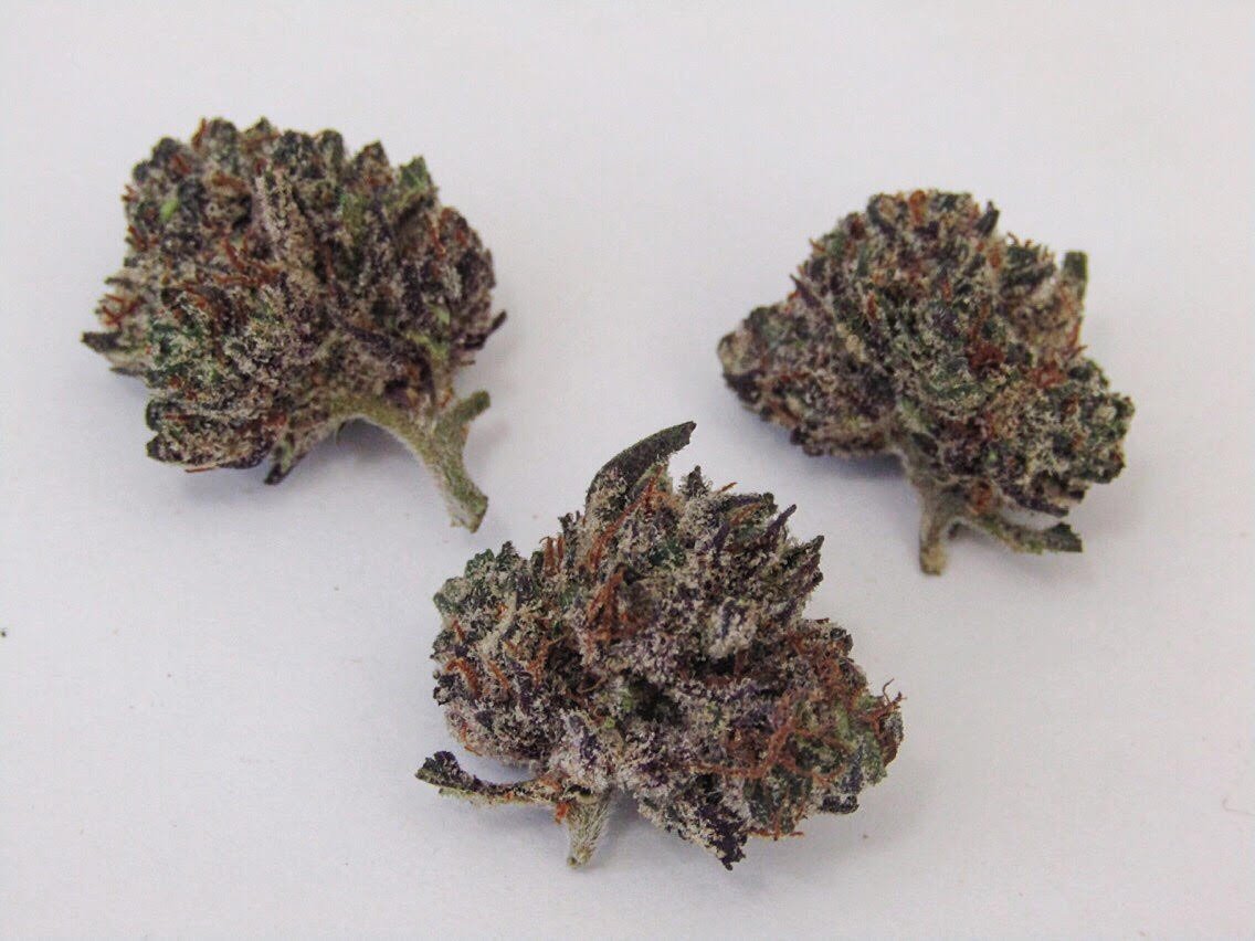 Purple Kush Marijuana Strain Uses, Effects and Reviews